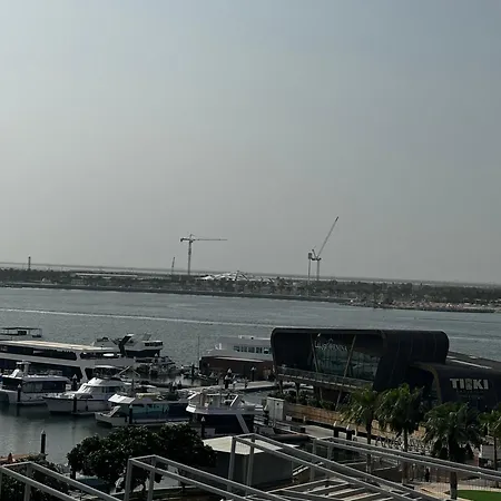 Al Bandar Guests House Apartment Abu Dhabi Exterior photo