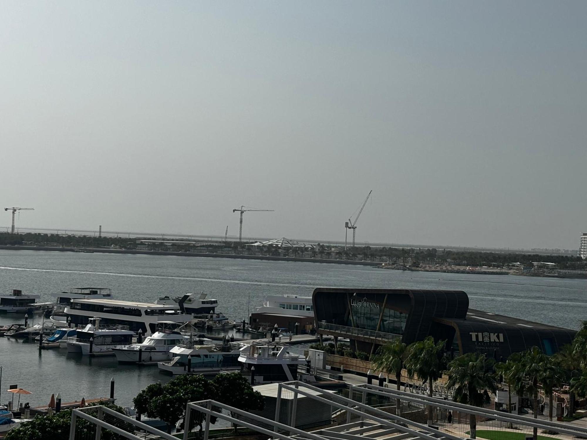 Apartamento Al Bandar Guests House Abu Dhabi