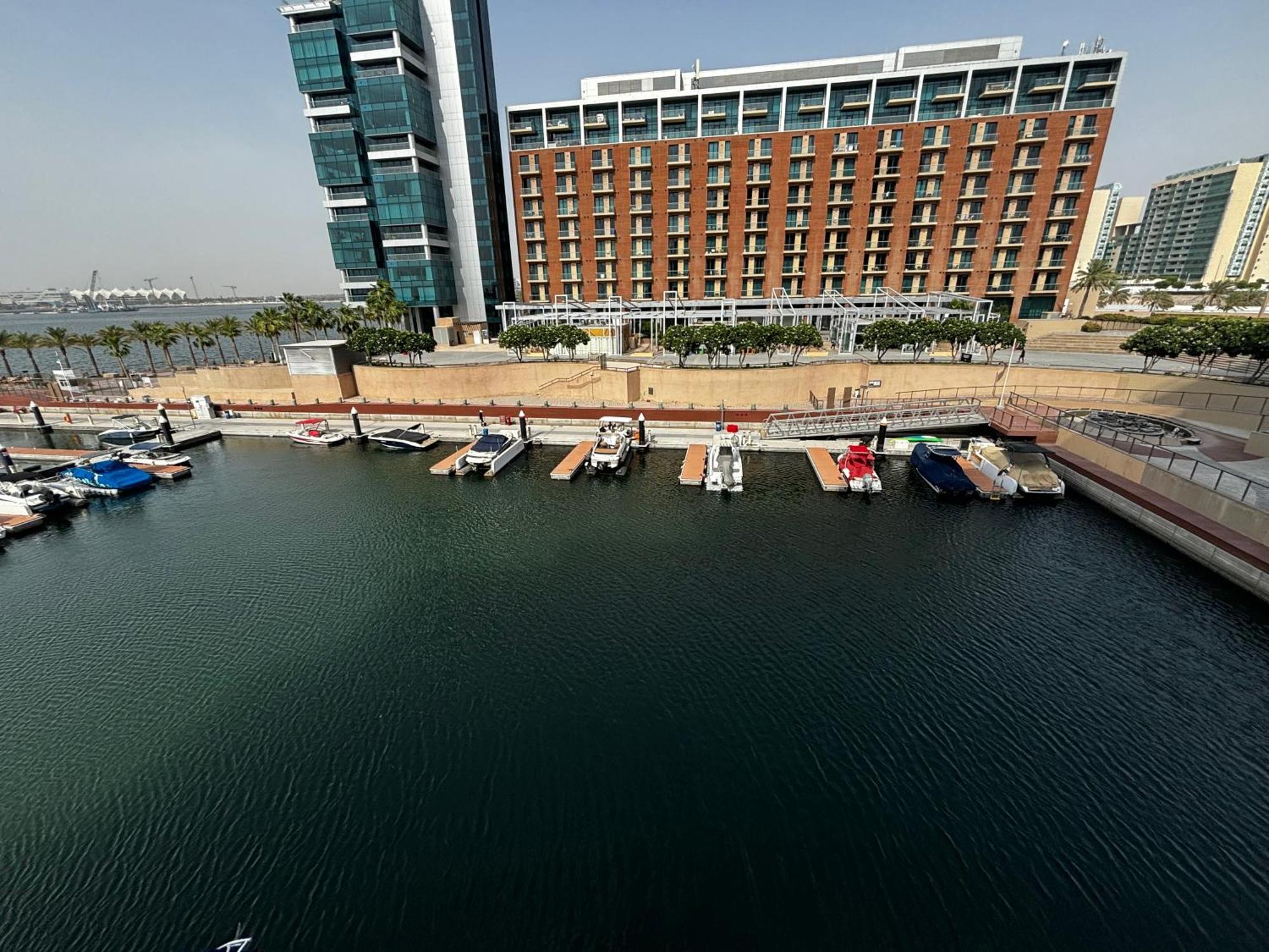 Apartment Al Bandar Guests House Abu Dhabi